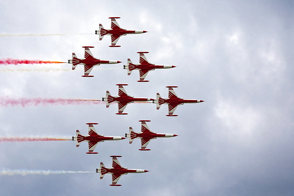 Aerobatics team, Turkish Stars, Northrop NF-5A Freedom Fighter B, Turkey, Airpower 2009 in Zeltweg, Styria, Austria, Europe