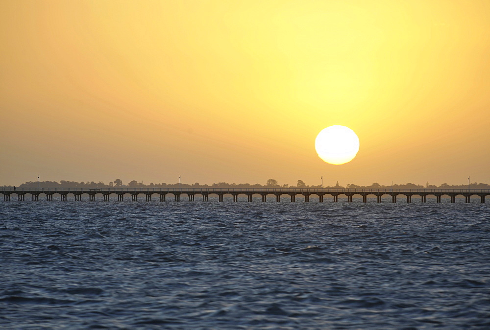 Urangan Pier, sunset, Urangan Harbour, Port Hervey Bay, Queensland, Australia