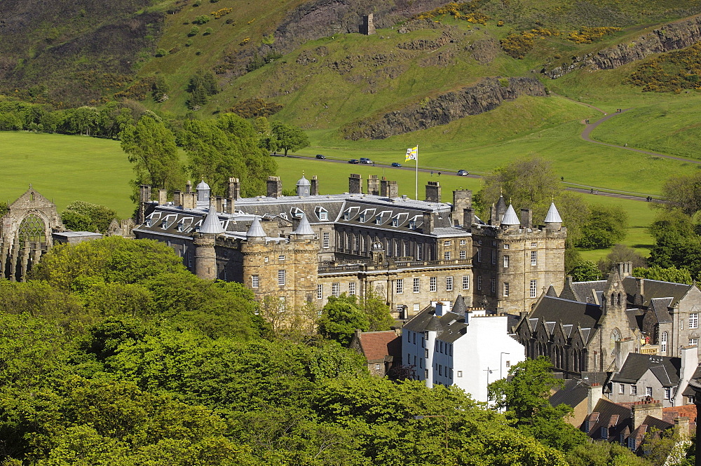 Holyrood Palace at Royal Mile from Calton Hill, Edinburgh, Lothian Region, Scotland, United Kingdom, Europe