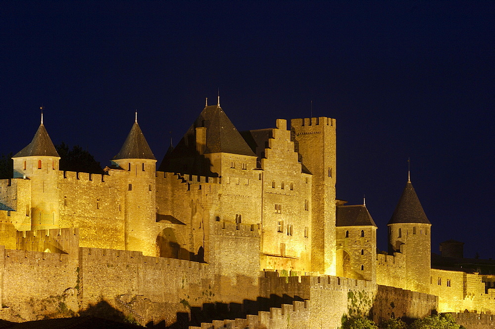 La Cite, Carcassonne medieval fortified town at night, Aude, Languedoc-Roussillon, France, Europe