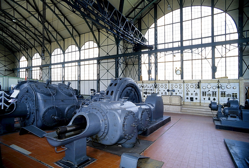 Compressors in the machine hall, Zollern pit, LWL Industrial Museum, Dortmund-Boevinghausen, Ruhr area, North Rhine-Westphalia, Germany, Europe