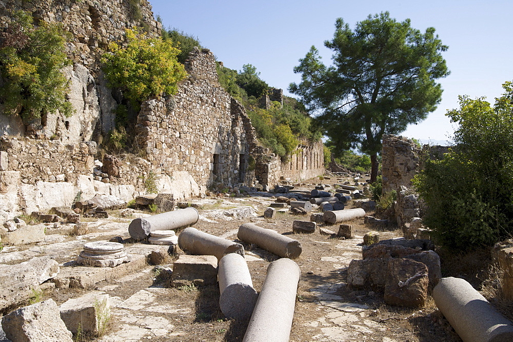 Street of columns, Syedra, Turkey