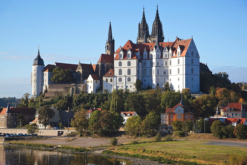 Albrechtsburg castle seen from the opposite side of the Elbe river, in Meissen, Saxony, Germany, Europe