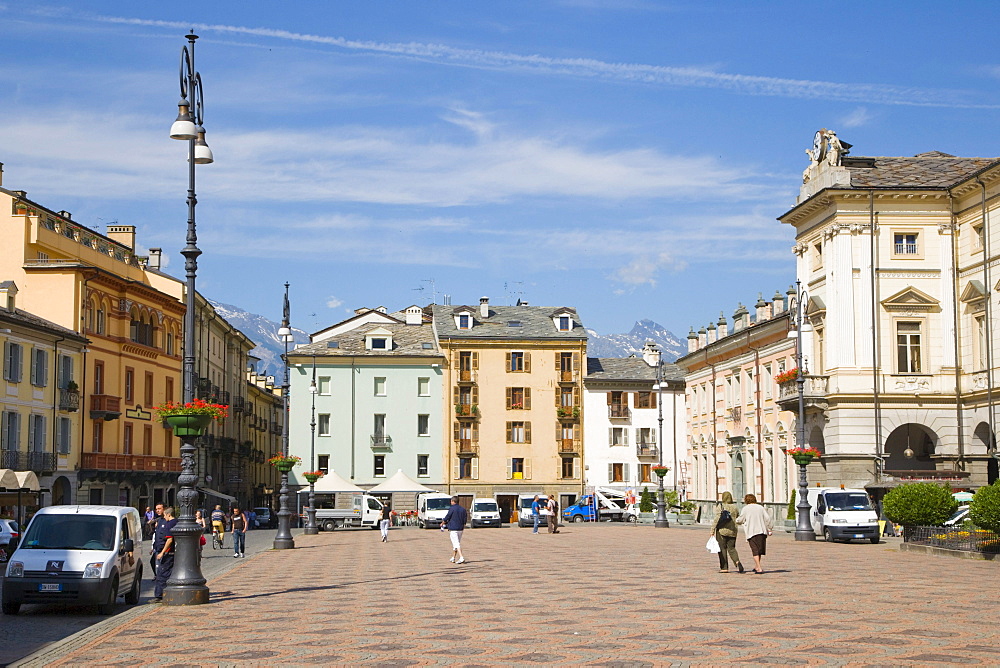 Piazza Emile Chanoux, Aosta, Aosta Valley, Valle d'Aosta, Alps, Italy, Europe