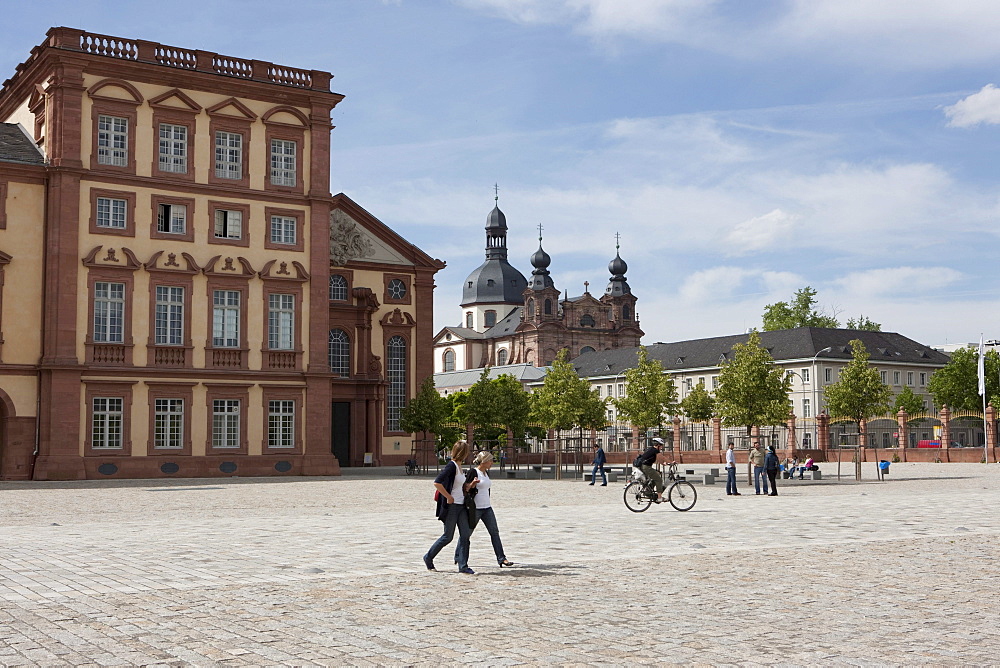 Mannheim Castle, former residence of the Electors of the Palatinate, Mannheim, Rhineland-Palatinate, Germany, Europe