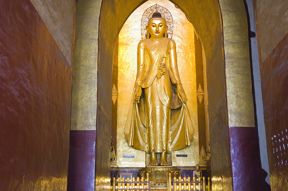 Buddha in the Ananda Temple, Old Bagan, Pagan, Burma, Myanmar, Asia