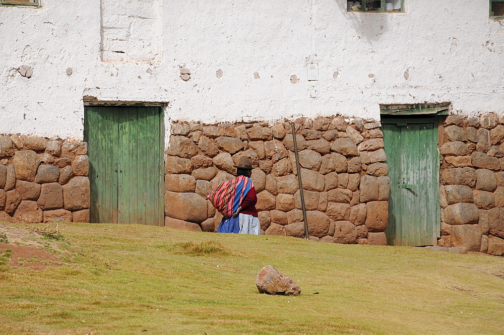 Elderly woman, Chinchero, Inca settlement, Quechua settlement, Peru, South America, Latin America