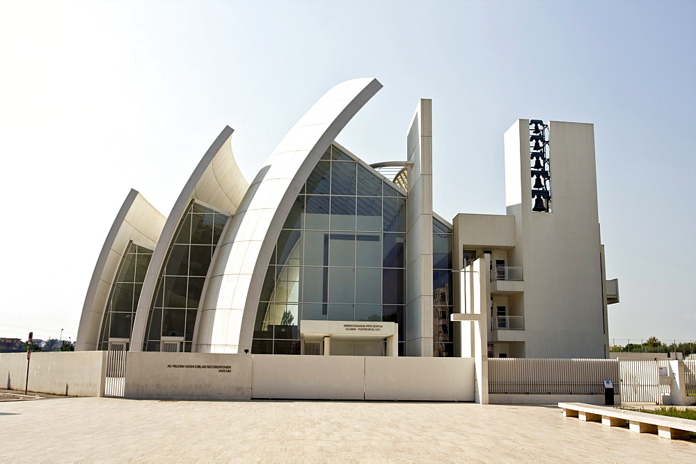 Jubilee Church, La Chiesa del Dio Padre Misericordioso, by architect Richard Meier, 1996-2003, Tor Tre Teste, Rome, Italy, Europe