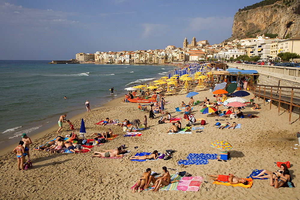 Beach of Cefalu, Cefalo, Palermo province, Sicily, Italy, Europe