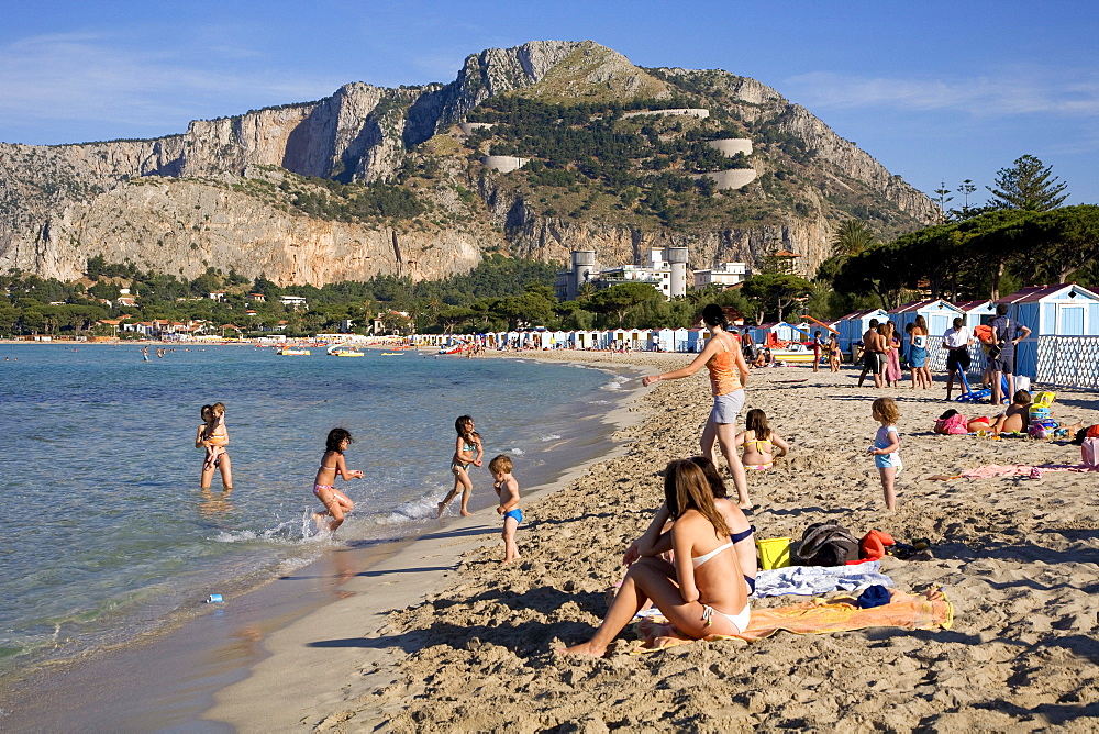 Beach of Mondello near Palermo, Palermo, Sicily, Italy, Europe