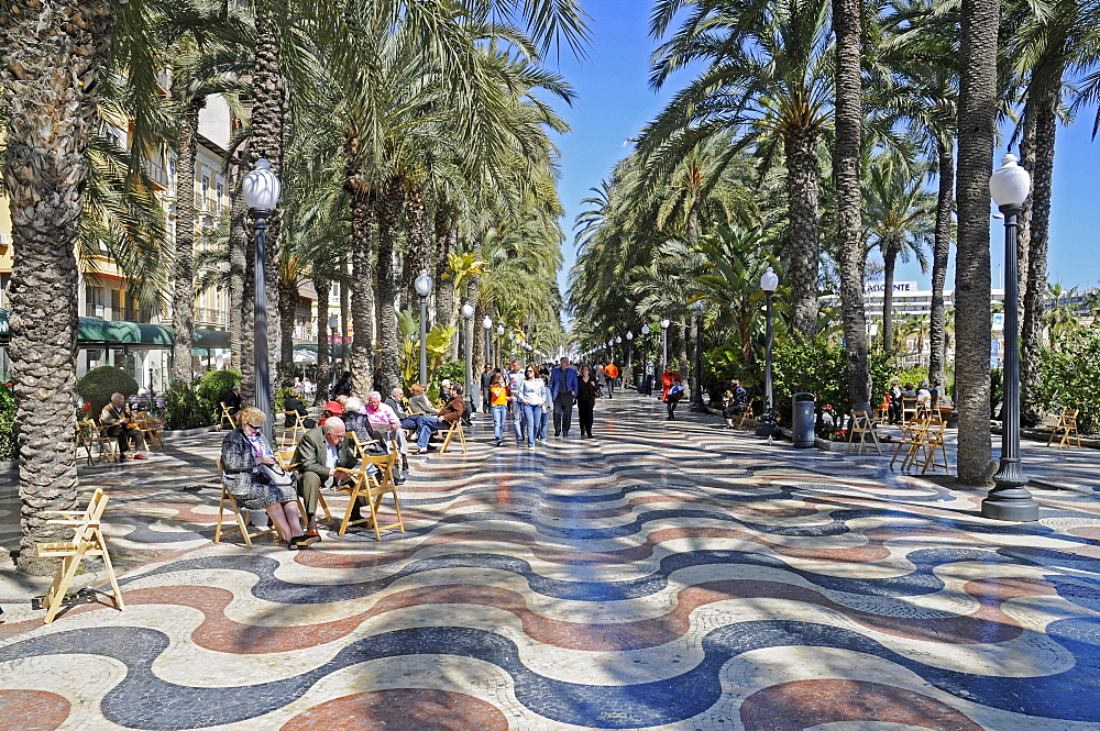 People, Explanada de Espana, promenade, Costa Blanca, Alicante, Spain, Europe