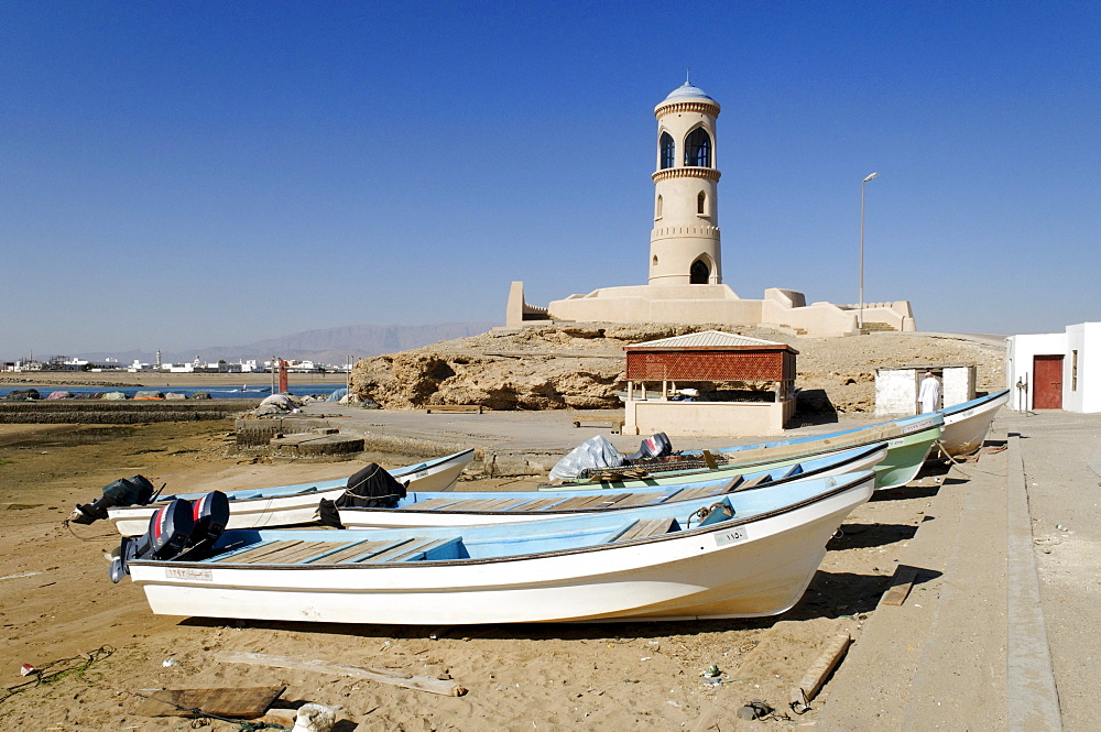 Fishing boat in the harbour of Al Ayjah, Sur, Al Sharqiya Region, Sultanate of Oman, Arabia, Middle East