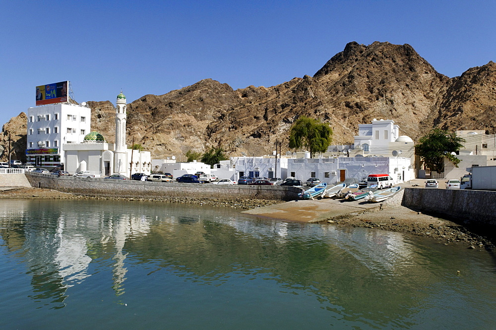 Little fishing harbor in Mutrah, Muscat, Sultanate of Oman, Arabia, Middle East