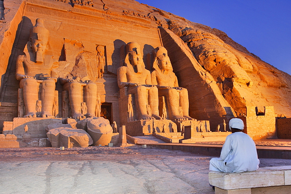 Temple of Pharaoh Ramses II, Abu Simbel, Nubia, Egypt, Africa