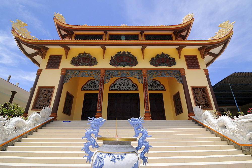 New Buddhist temple complex in Mui Ne, Vietnam, Asia