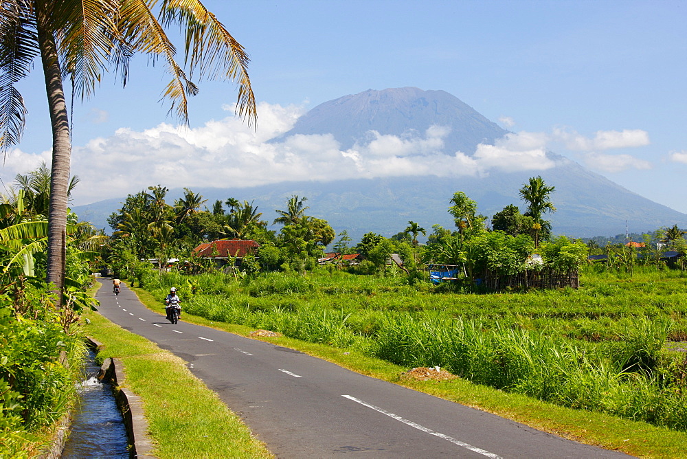 Volcano, Mount Agung, 2567m, cloud forest, Bali, Republic of Indonesia, Southeast Asia