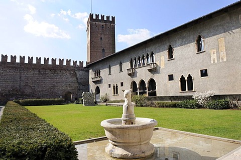 Inner courtyard of Castelvecchio, Verona, Italy, Europe