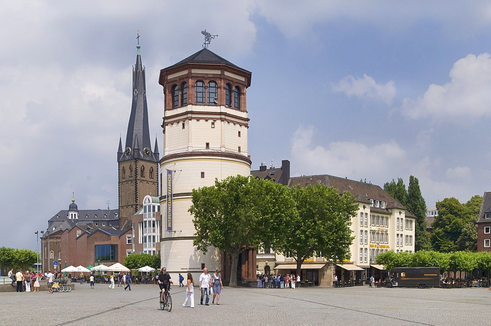 Duesseldorf Rhine bank, historic centre, Burgplatz Square and Lambertuskirche Church, North Rhine-Westphalia, Germany, Europe