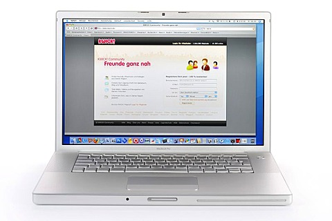 Kwick!, web-based social network, high school students' directory, portal on Apple MacBook Pro