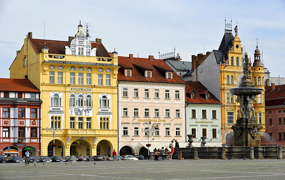 Historic Old Town, arcades, market square with Samson Fountain, Ceske Budejovice or Bohemian Budweis, Budvar, Bohemia, Czech Republic, Europe