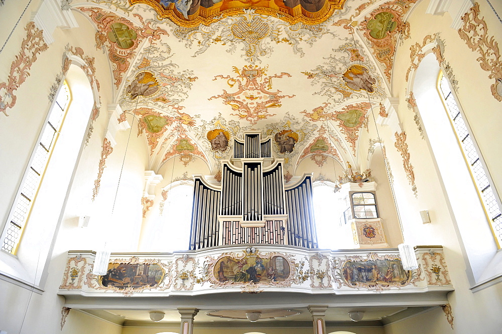 Interior with organ and shot of the ceiling fresco in the nave, Augustinuskirche St. Augustine Lutheran church, Schwaebisch Gmuend, Baden-Wuerttemberg, Germany, Europe