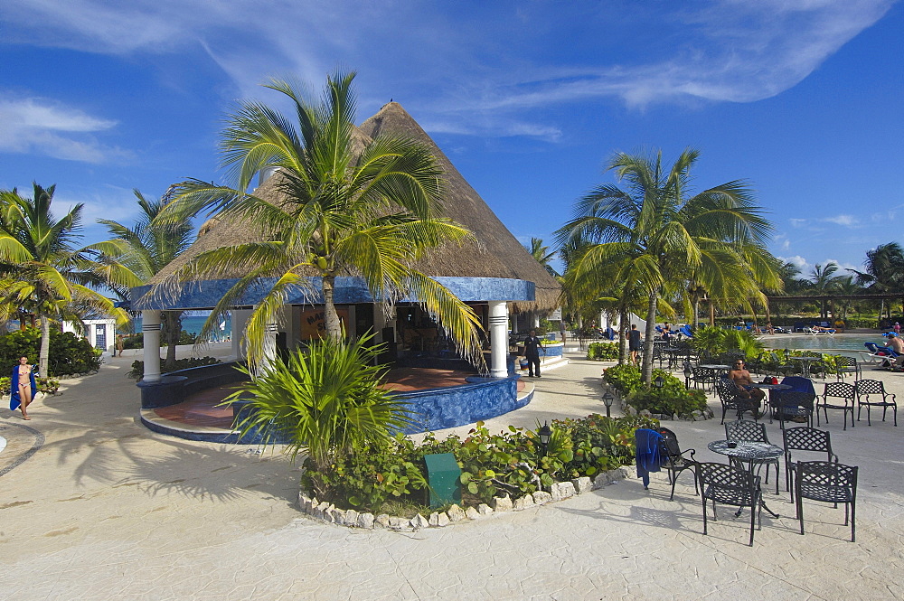 Swimming-pool at all inclusive resort Maroma beach, Caribe, Quintana Roo state, Mayan Riviera, Yucatan Peninsula, Mexico