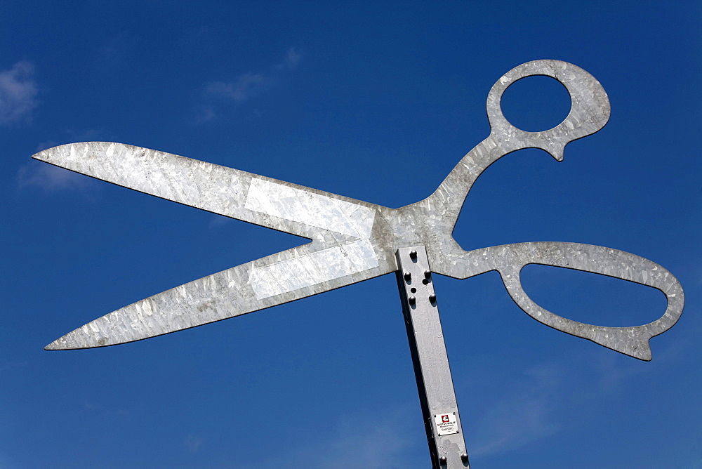 Large scissors against a blue sky, Hendrichs swage forge, LVR Industrial Museum, Solingen, North Rhine-Westphalia, Germany, Europe