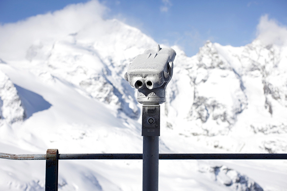 Snowscape, binoculars, St. Moritz, Grisons, Switzerland, Europe