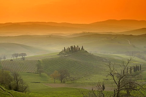 Evening mood, Villa Belvedere, San Quirico d'Orcia, Tuscany, Italy, Europe