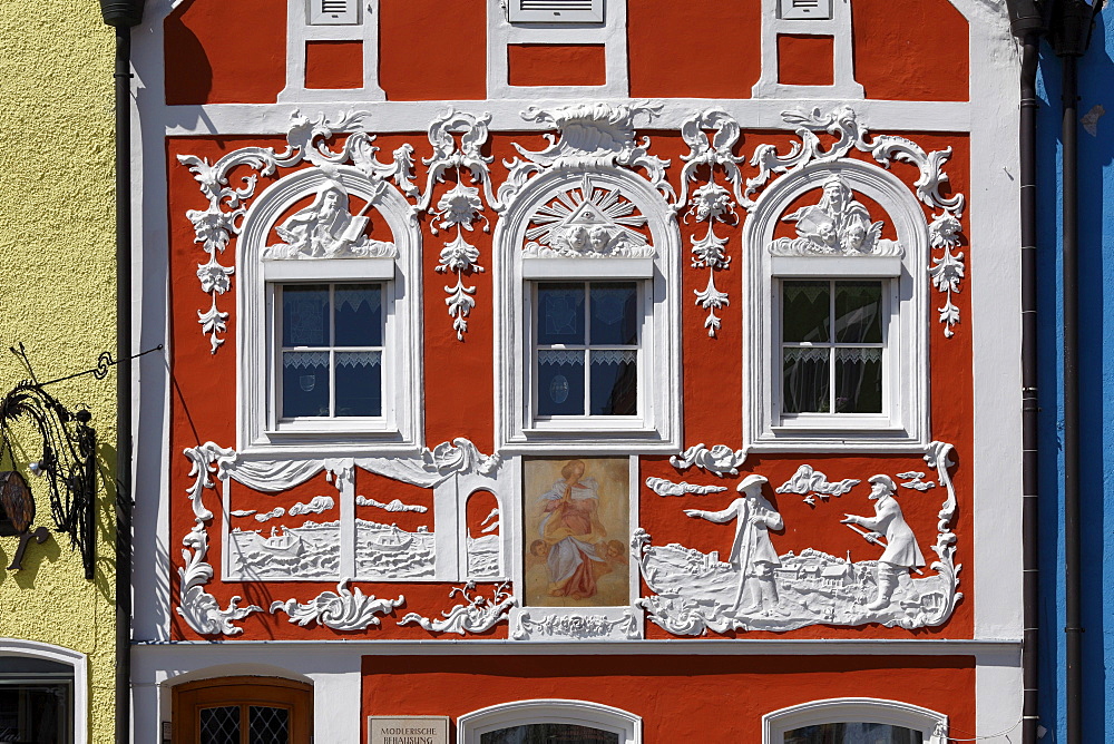 Rococo stucco facade by Johann Baptist Modler, Obernberg am Inn, Innviertel, Upper Austria, Austria, Europe