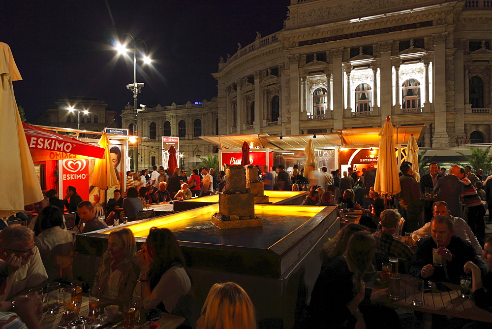 Film festival on the Rathausplatz town hall square, Burgtheater theater in the back, Vienna, Austria, Europe