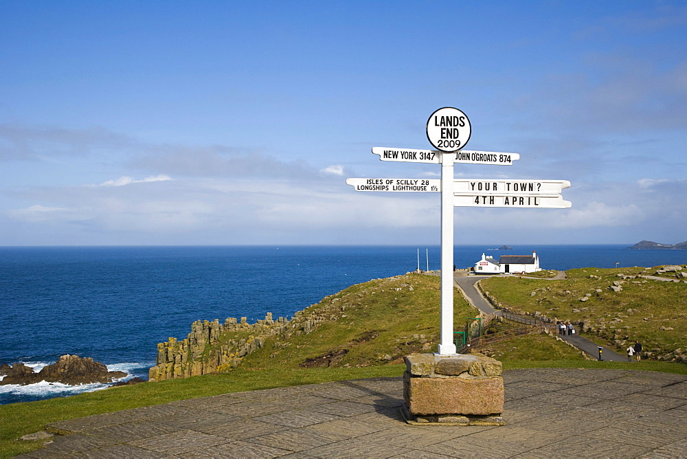 The Land's End Signpost, Land's End, Penn an Wlas, Cornwall, England, United Kingdom, Europe