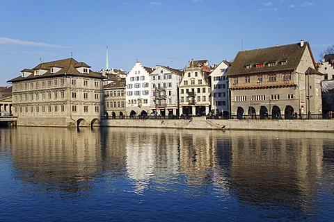 Historic centre of Zurich on Limmat River, town hall on the left, guild houses, Zurich, Switzerland, Europe