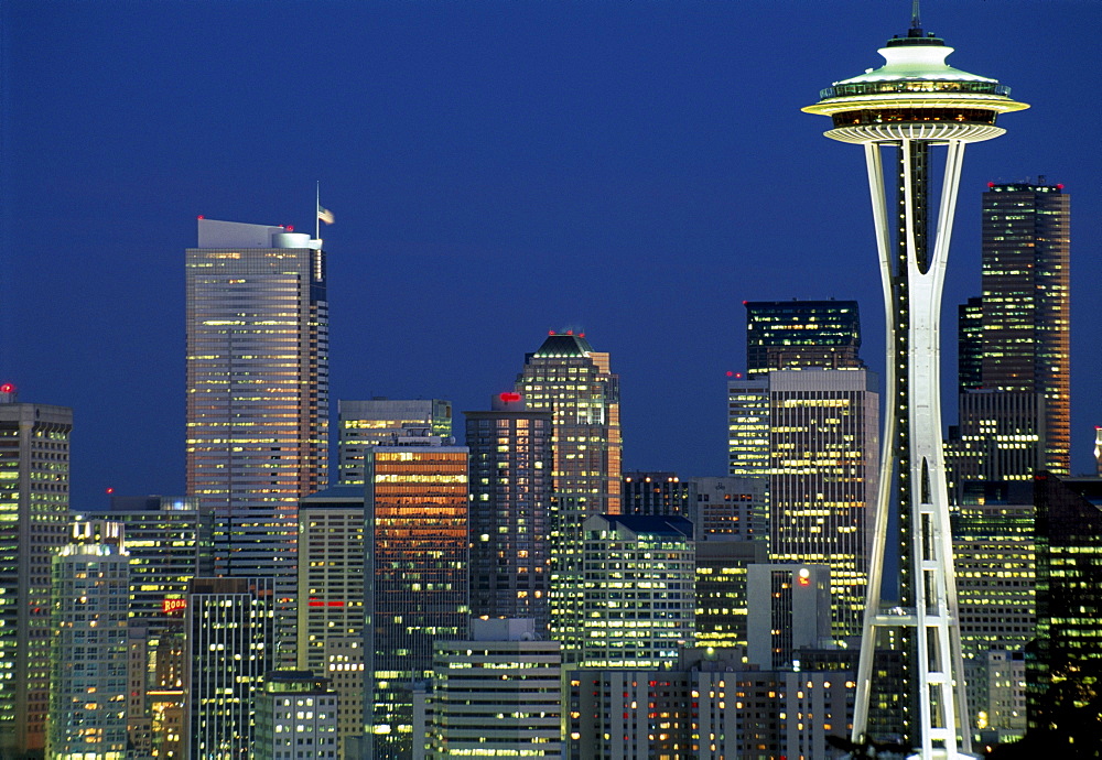 Skyline of Seattle, the Space Needle right, at night, Seattle, Washington, USA