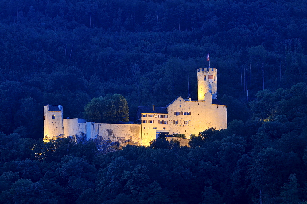 Neu-Bechburg castle above Oensingen, Canton Solothurn, Switzerland, Europe