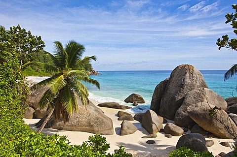 Beach near Vista do Mar with the typical granite rocks of the Seychelles, Glacis, Mahe Island, Seychelles, Indian Ocean, Africa