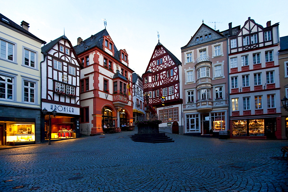 The historic Bernkastel marketplace, Bernkastel-Kues, Mosel river, Rhineland-Palatinate, Germany, Europe