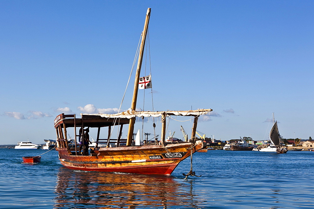 Arab dhow on the coast in front of Stonetown, Zanzibar, Tanzania, Africa