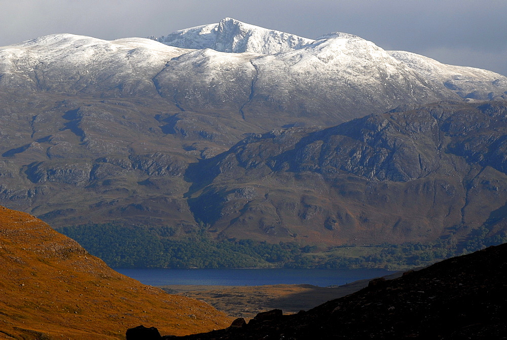 Snowy peaks of the Torridon nature park with Loch Torridon, Scottish Highlands, Liathach, Torridon, Scotland, Europe