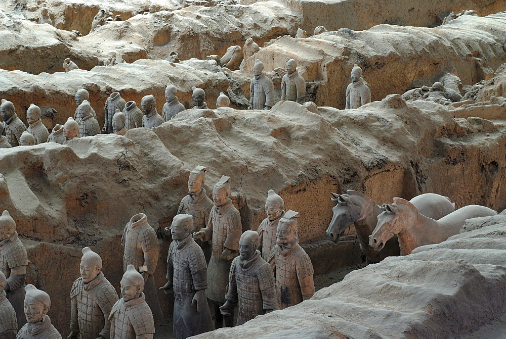 Terracotta army, part of the burial site, hall 1, mausoleum of the 1st Emperor Qin Shihuangdi in Xi'an, Shaanxi Province, China, Asia