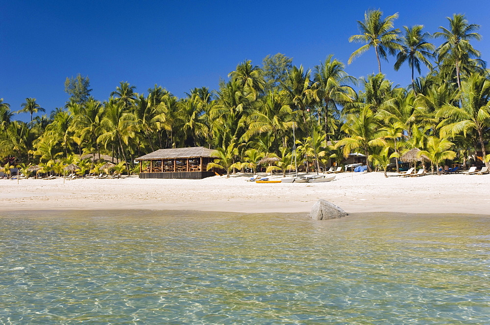 Palm beach, Ngapali Beach, Thandwe, Rakhine Coast, Bay of Bengal, Burma, Myanmar, Asia