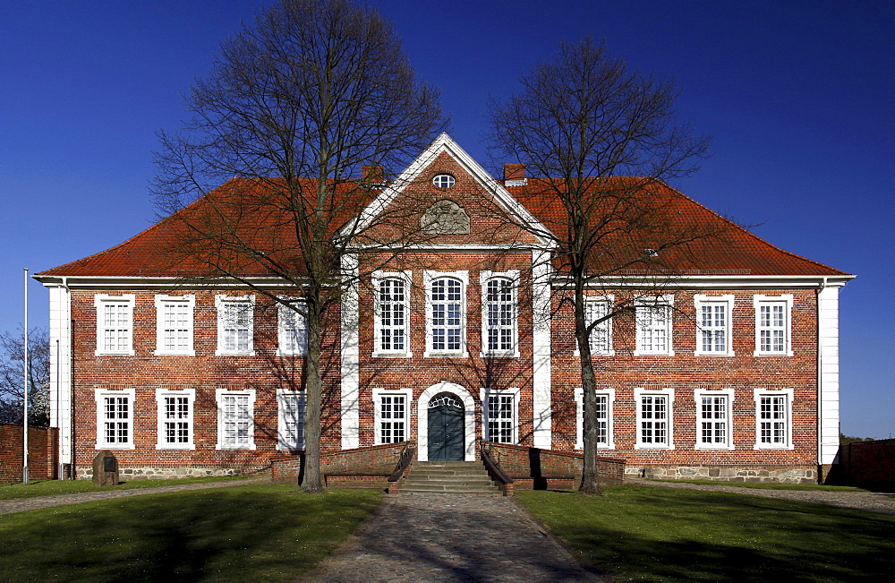 Kreismuseum Duchy of Lauenburg County Museum in the former mansion, Ratzeburg, Schleswig-Holstein, Germany, Europe