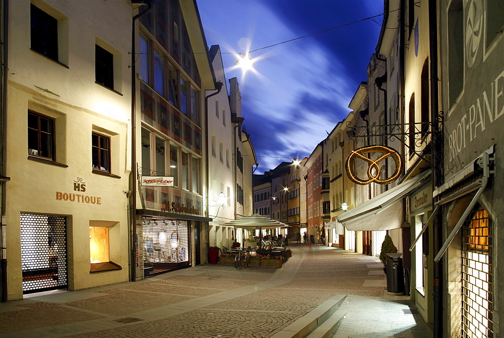 Town alley, Bruneck, Val Pusteria, Alto Adige, Italy, Europe