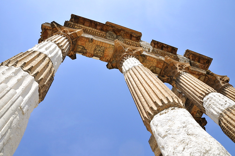 Capitol temples, Roman ruins, Via dei Musei, Brescia, Lombardy, Italy, Europe