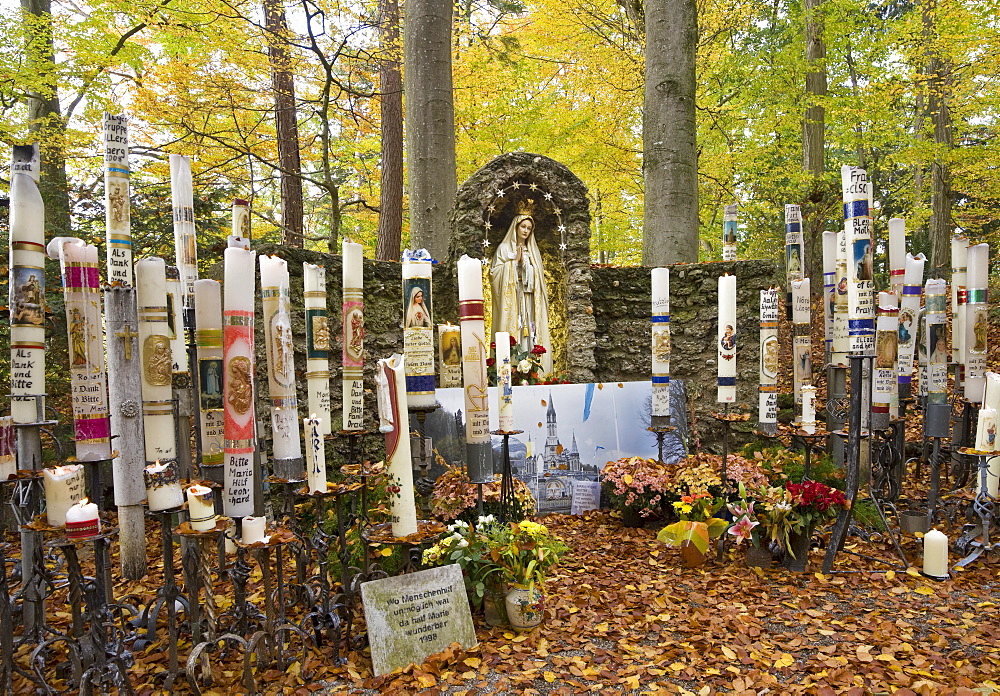 Mary pieta, Catholic pilgrimage site, miraculous image of the Painful Mother of God, candles, Ziemetshausen, In den Stauden, Swabia, Bavaria, Germany, Europe