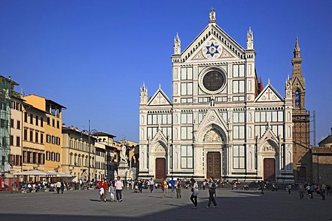 Franciscan church of Santa Croce at the Piazza Santa Croce in Florence, Florence, Tuscany, Italy, Europe