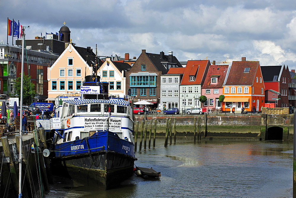 Harbour of Husum, North Sea coast, Schleswig Holstein, Germany, Europe