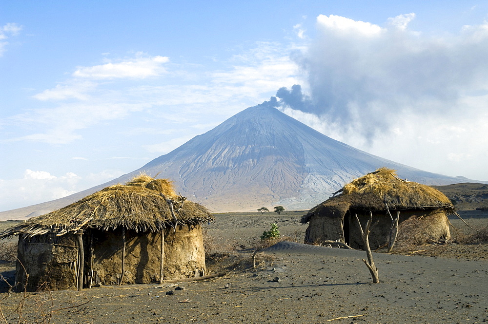 Abandoned Maasai huts, eruption of Ol Doinyo Lengai volcano in 2007, northern Tanzania, Africa