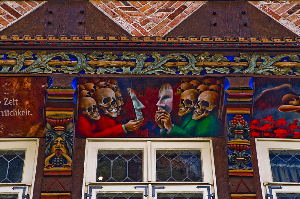 Detail of the front of the Knochenhaueramtshaus butcher's guild house on the market square, Hildesheim, Lower Saxony, Germany, Europe