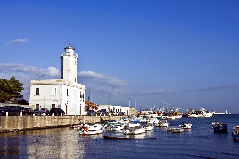 Manfredonia lighthouse, Gargano, Foggia, Apulia, southern Italy, Europe